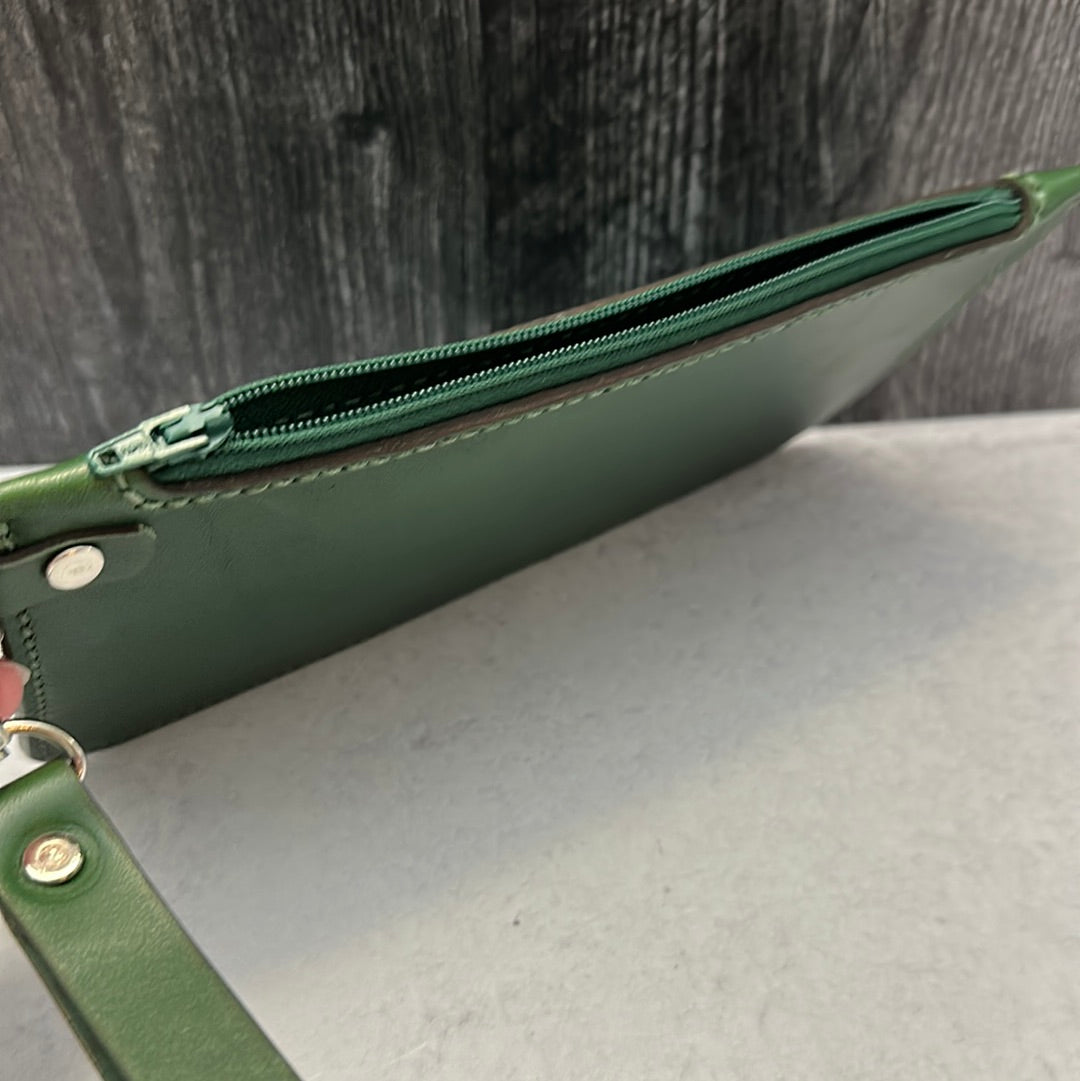 Green Leather Medium Wristlet