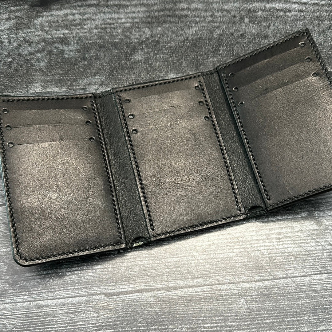 Black Vertical Tri-Fold Wallet