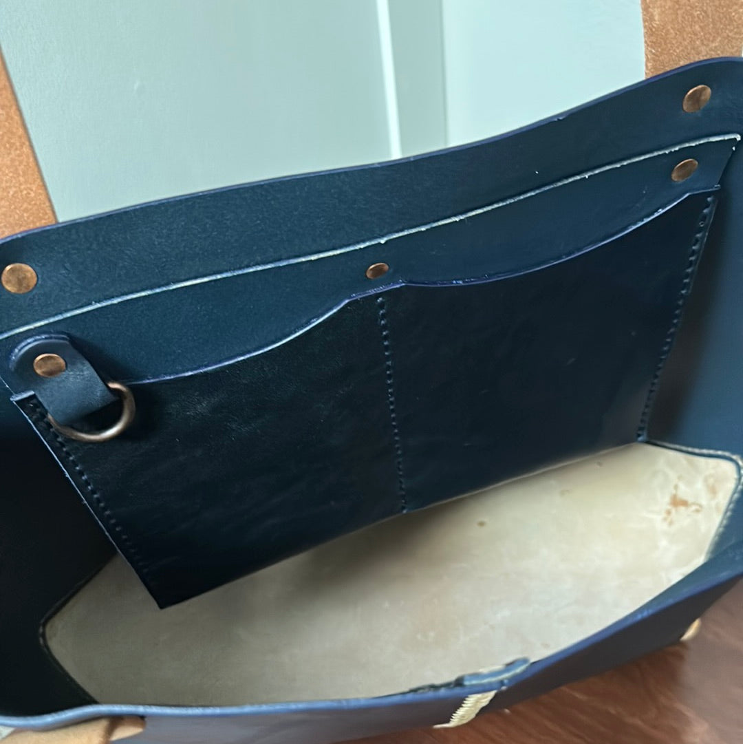 Deluxe Tote-Navy & Natural