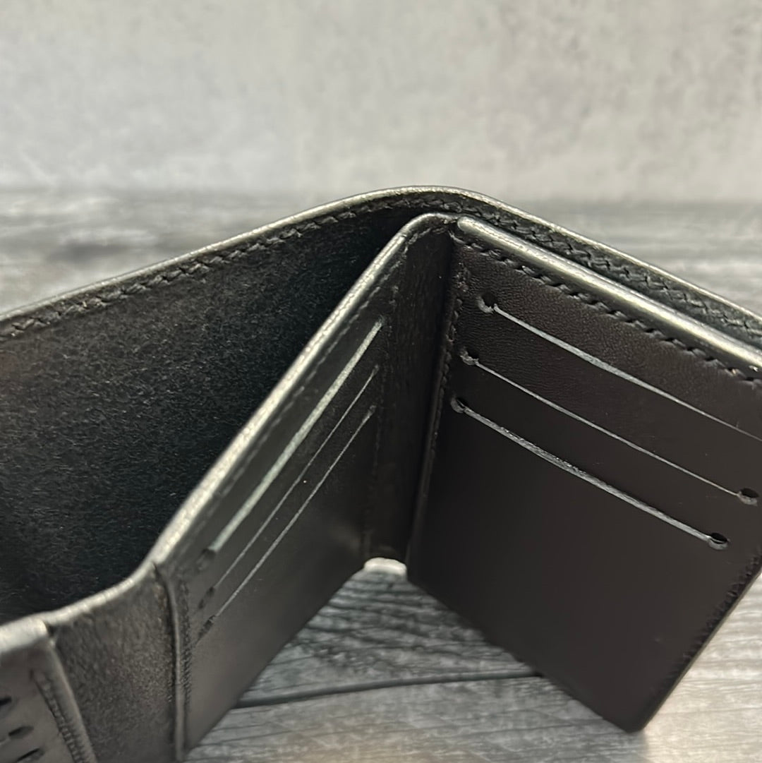 Black Vertical Tri-Fold Wallet