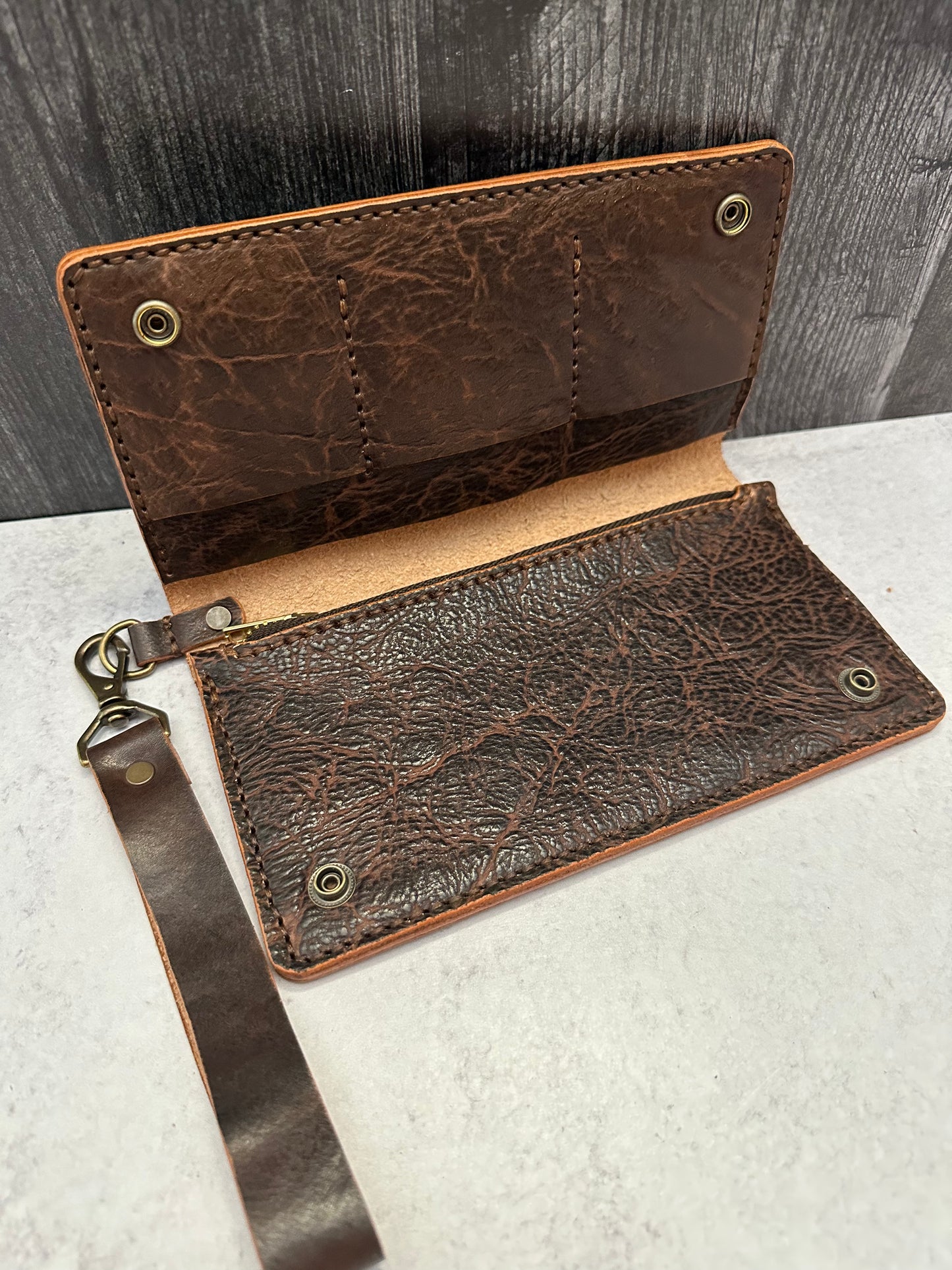 Brown Leather Wristlet with Zipper/Card Slots